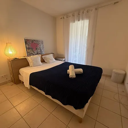 2-bedroom In ,terrace, 4 People, Beaches , Downtown Cannes
