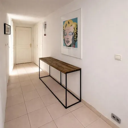 2-bedroom In ,terrace, 4 People, Beaches , Downtown קאן