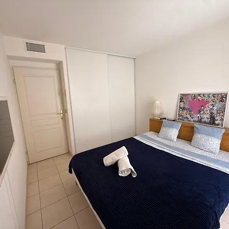 2-bedroom In ,terrace, 4 People, Beaches , Downtown * カンヌ